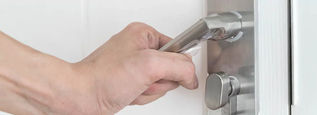 Expert Garage Door Opener Repair and Installation in Miami Gardens, FL